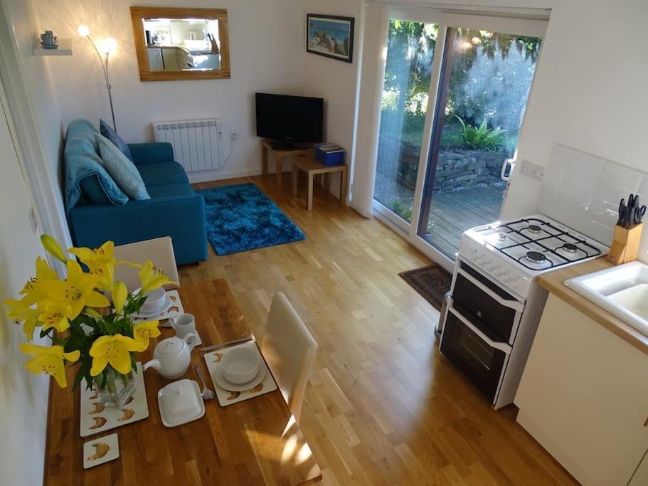 Oakey Orchard - Cosy Apartment In Tamar Valley, Cornwall Saint Dominick Exteriör bild