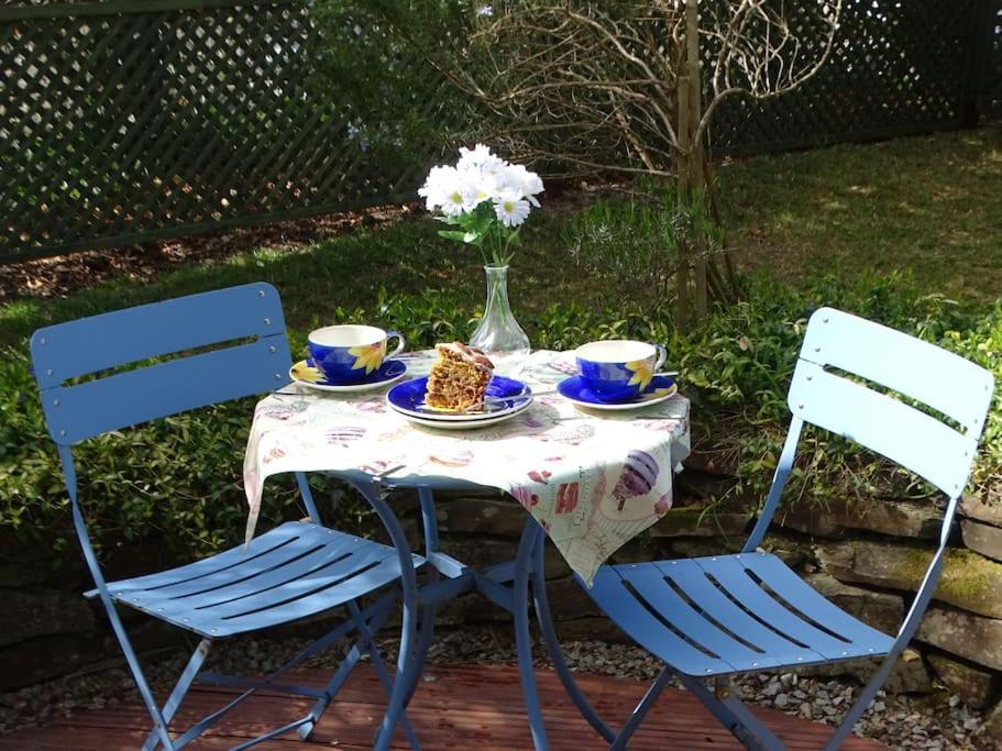 Oakey Orchard - Cosy Apartment In Tamar Valley, Cornwall Saint Dominick Exteriör bild